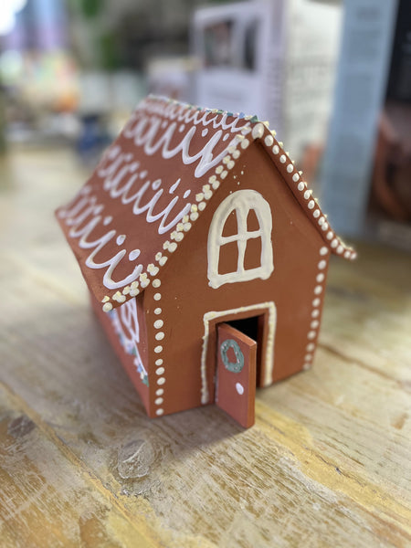 Pottery Gingerbread House Workshop Saturday 8th November 1- 5pm